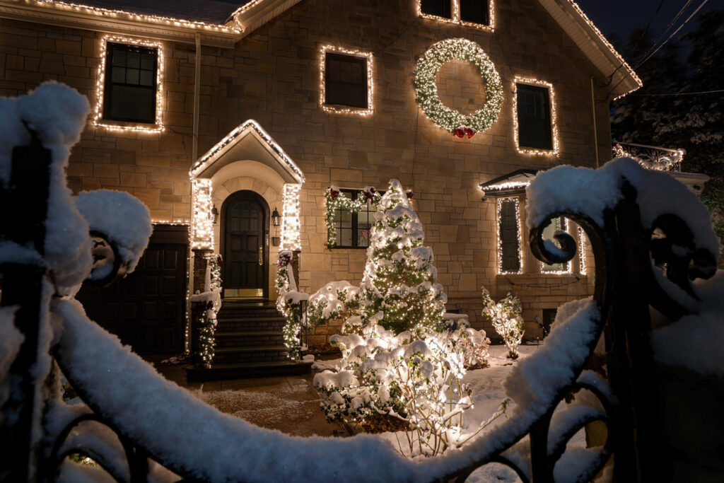 Enhance Your Holiday Display With Christmas Lighting Services