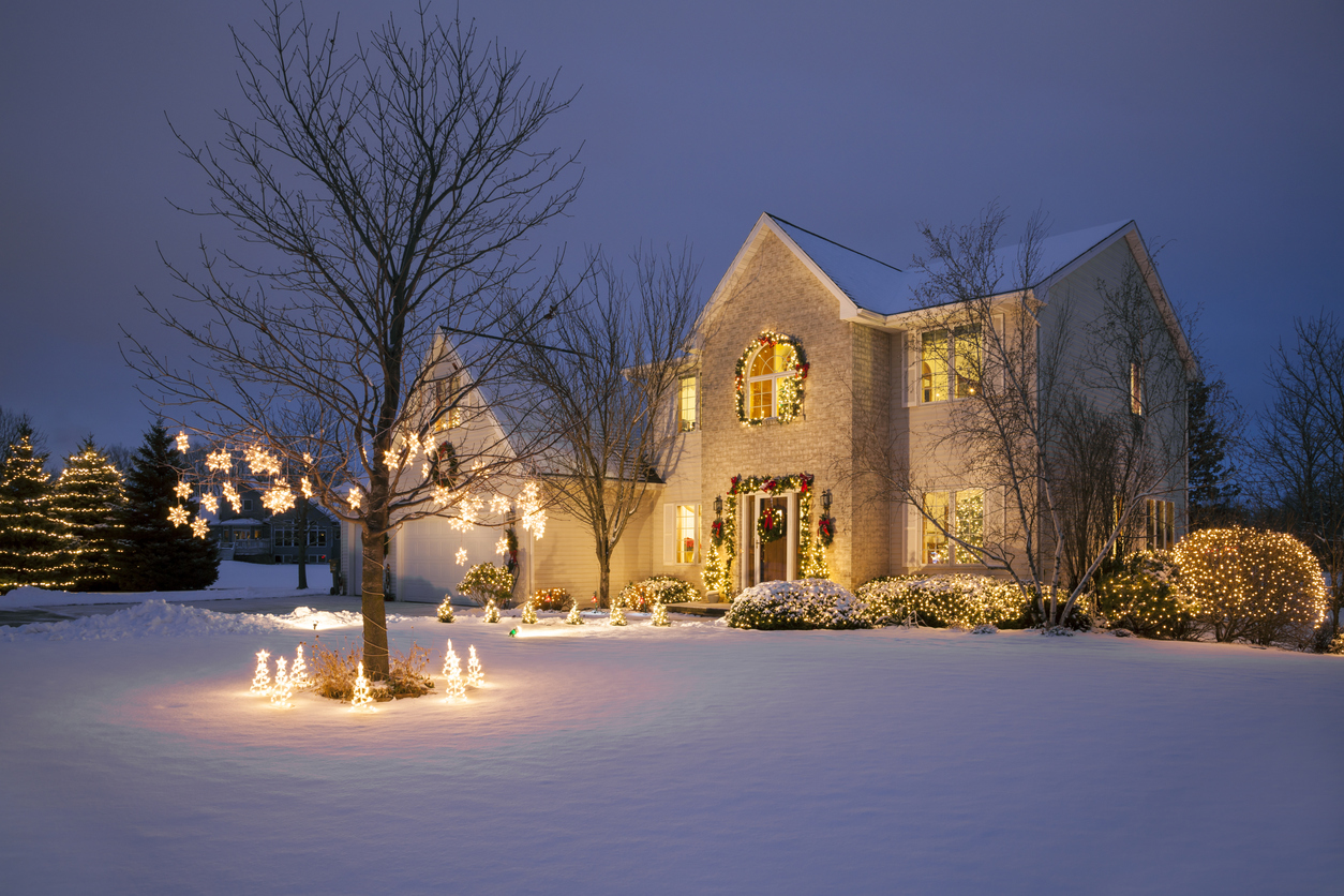 Extend The Life Of Your Holiday Lighting Service With Proper Care